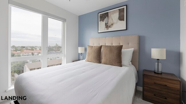 Photo - 707 S Farmer Ave Unidad 5031