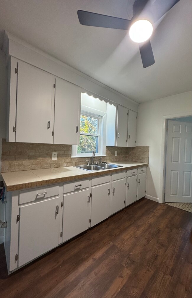 Photo - 36 School St Unidad 36 School #2