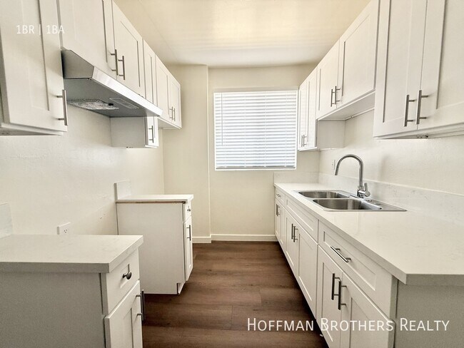 Photo - 1228 57th St Unit 11