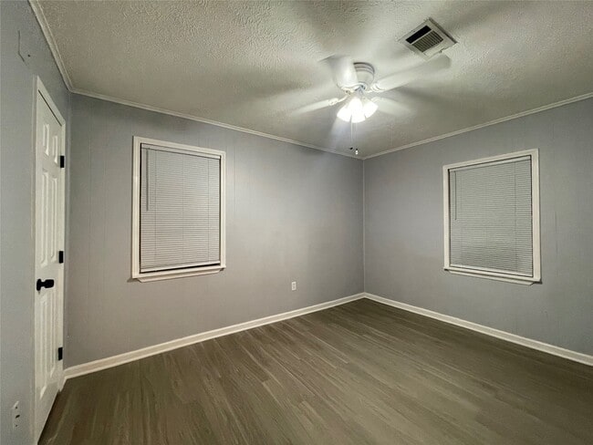 Photo - 2619 Oleander Dr