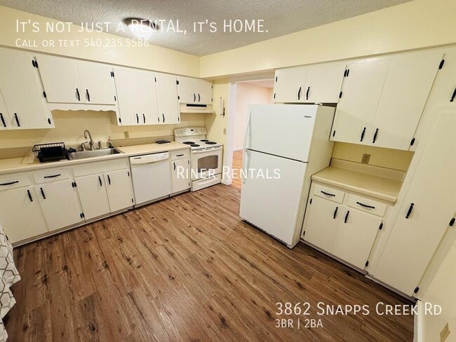 Photo - 3862 Snapps Creek Rd