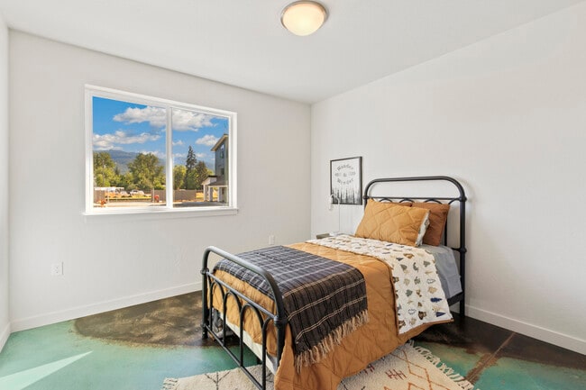 Photo - River Falls Luxury Apartments