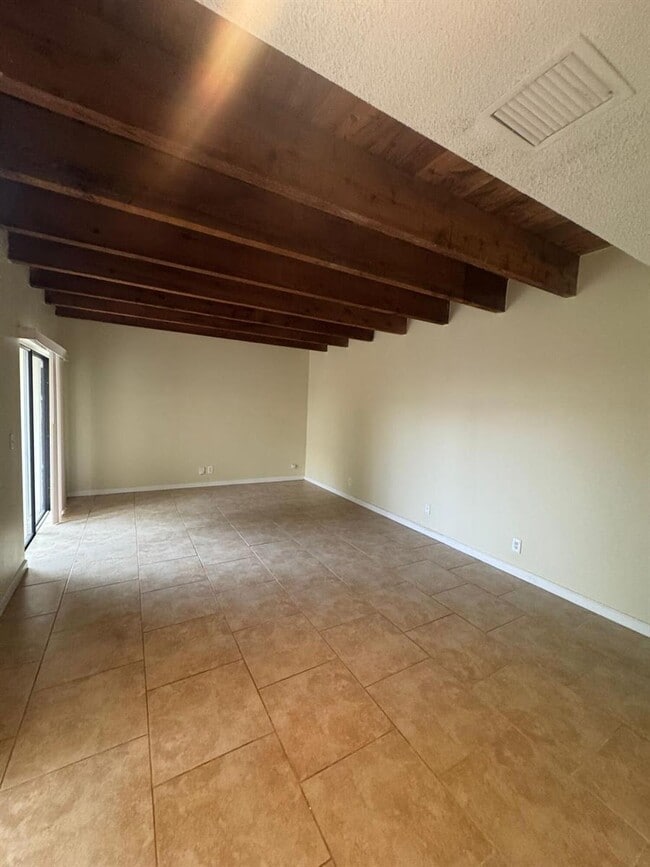 Photo - 11976 Shakerwood Ln