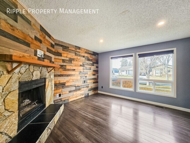 Photo - Fantastic 3 Beds, 1.5 Baths TownHouse | No...