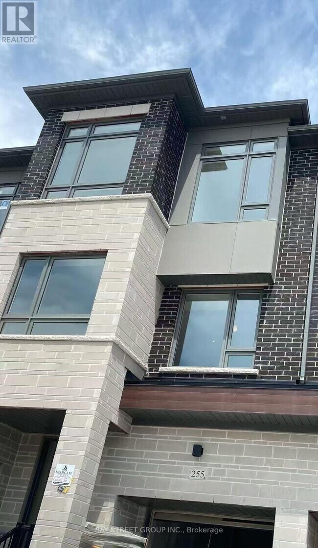 Photo - 255 Tennant Cir