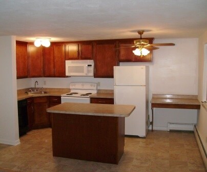 Islebrook Apartments - Islebrook Apartments