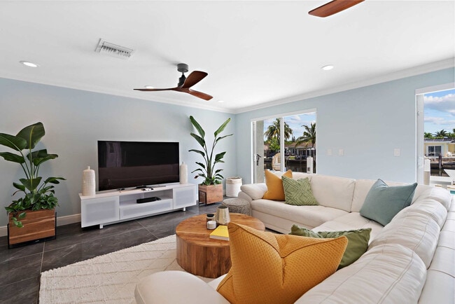 Photo - 2001 NW 36th St Unidad ID1346932P