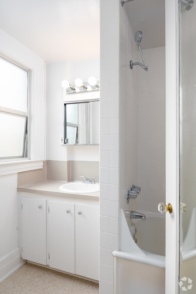 Photo - Sheridan Apartments