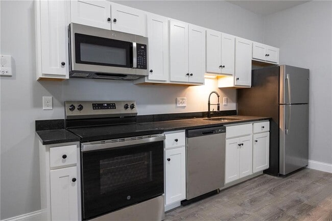 Photo - 6899 Post Rd Unit 305