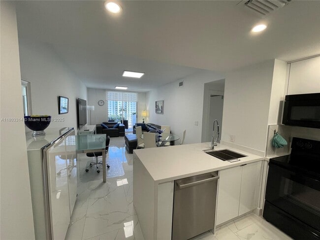 Photo - 185 SE 14th Terrace Condo Unit 1711