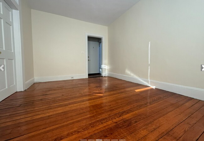 Photo - 27 Forest St Unit 2