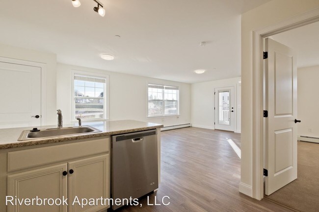 Photo - 125 Brickhill Ave