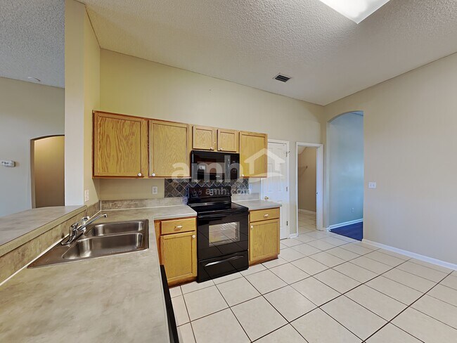 2931 Plum Orchard Dr