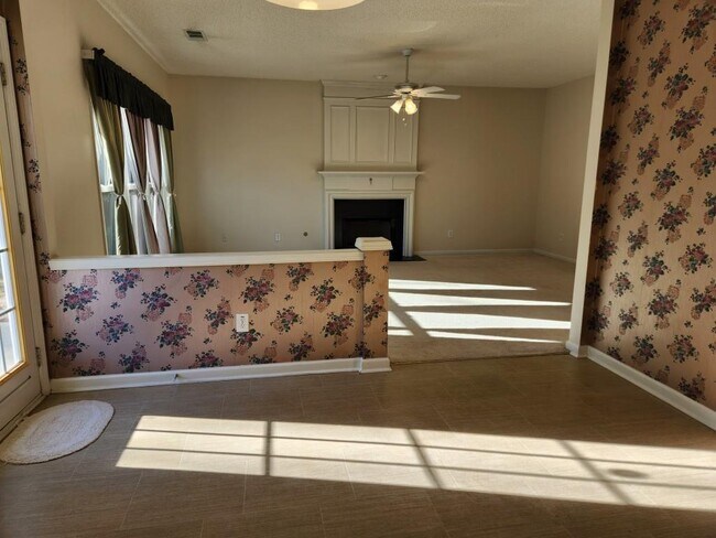 Photo - 3931 Tugaloo River Dr NW