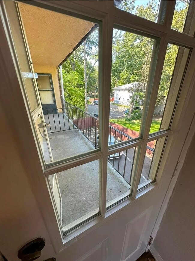 31 Austin St Unit 7C