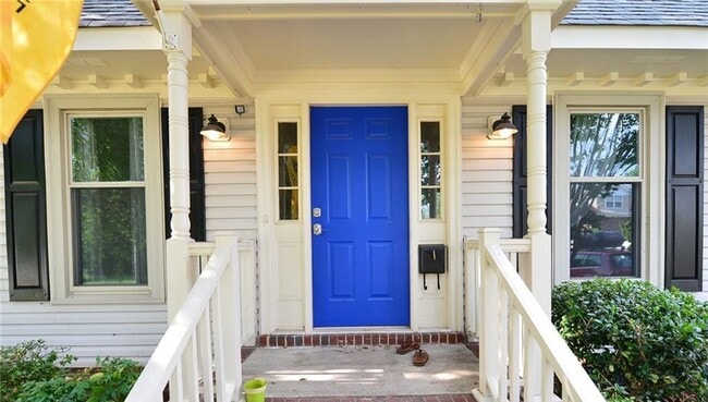 Photo - Close to Naval Base NOB!