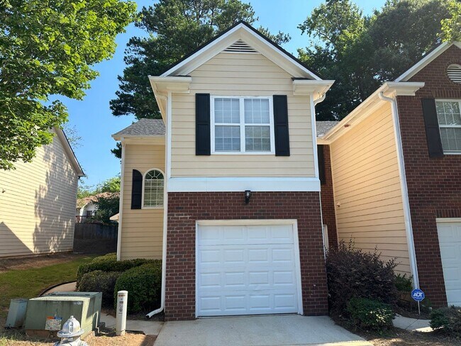 Photo - Great location, like new everything, stainless appliances, 1 car garage, hardwoods and tile floor...