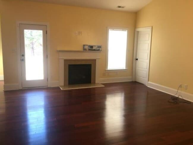 Photo - 3 Bed, 2 Bath Unfurnished home in Hampstead - Cross Creek Community