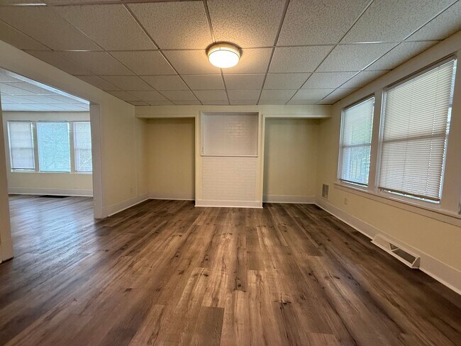 Photo - Updated 1-BR Apartment Now Available in Munhall/Homestead! Unit Floor 1