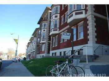 Photo - 4722 Chestnut-Unit F Unidad F