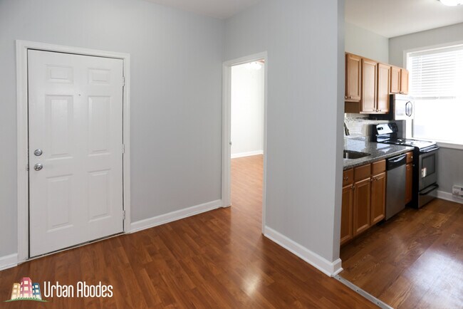 Photo - 3639 W Dickens Ave Unit 3A