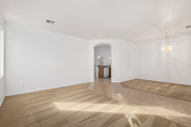 Photo - 7402 N 88th Ln