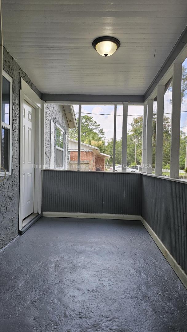 Photo - 10875 Biscayne Blvd