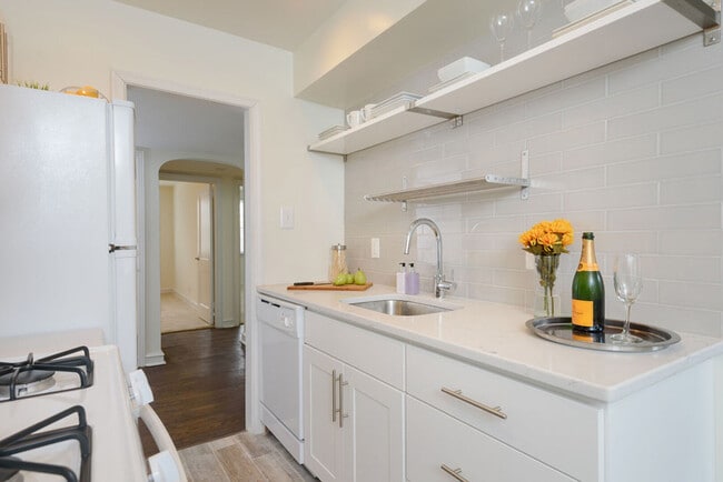 Photo - Canterbury Apartments