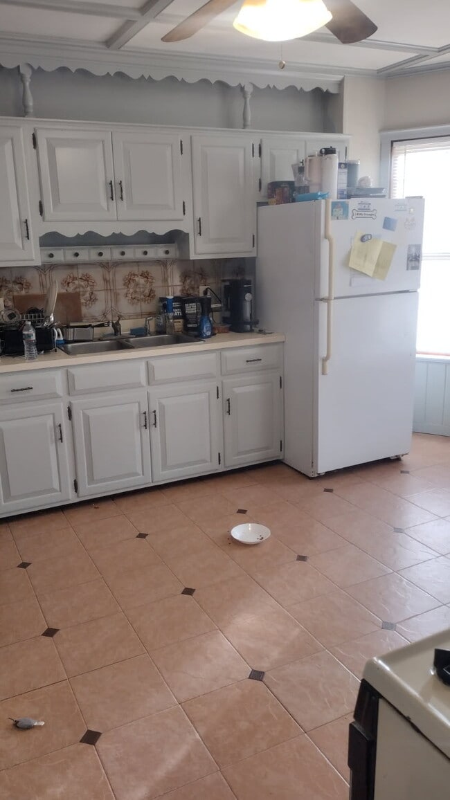 Photo - 125 Maplewood Ave Unit 2