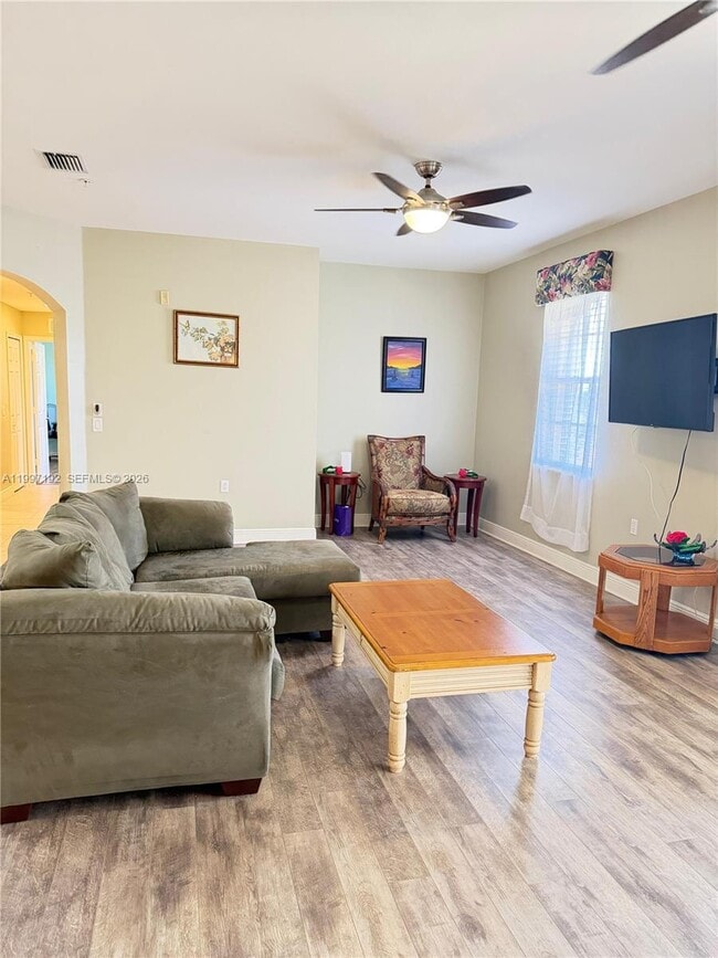 Photo - 1522 SW 50th St Unit 302