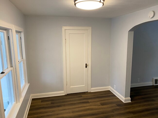 Dining room off of kitchen. - 108 Laredo Ave