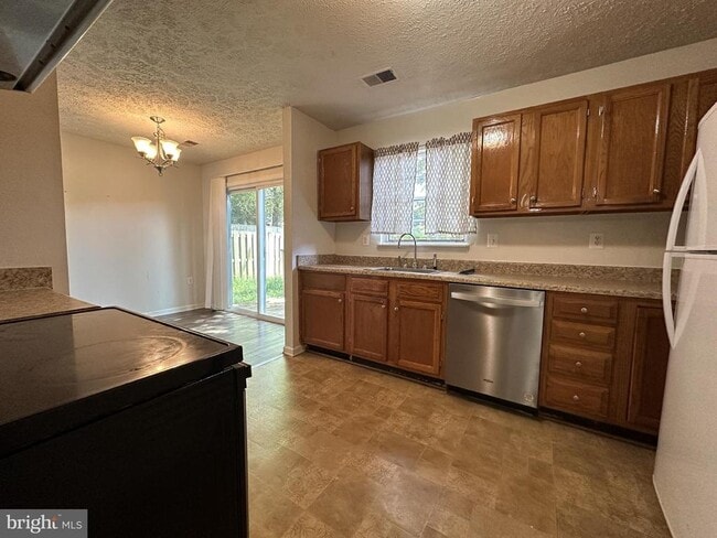 Photo - 8625 Cartwright Ct