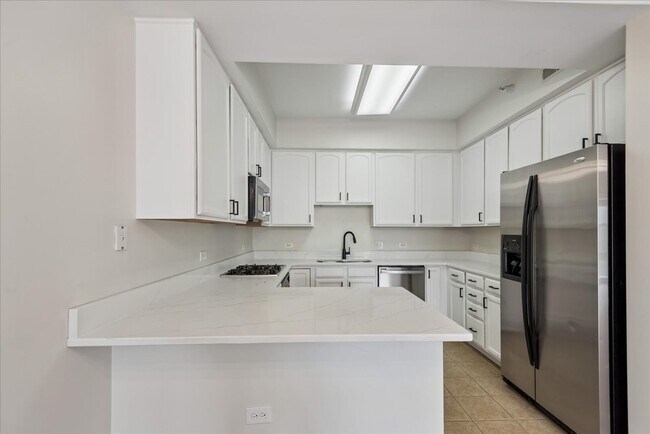 Photo - 300 E Church St Unit 307