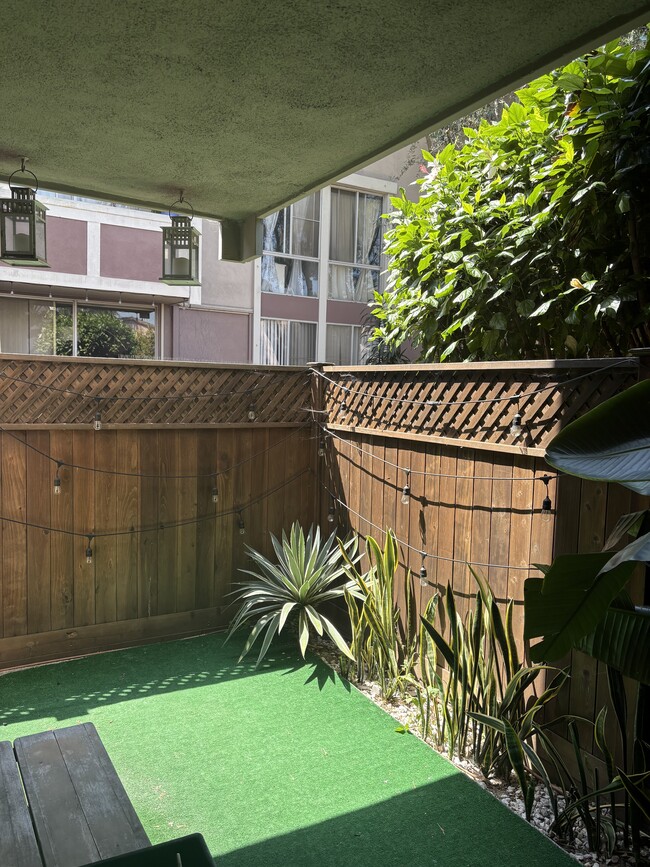 Photo - 6505 Green Valley Cir Unit #115