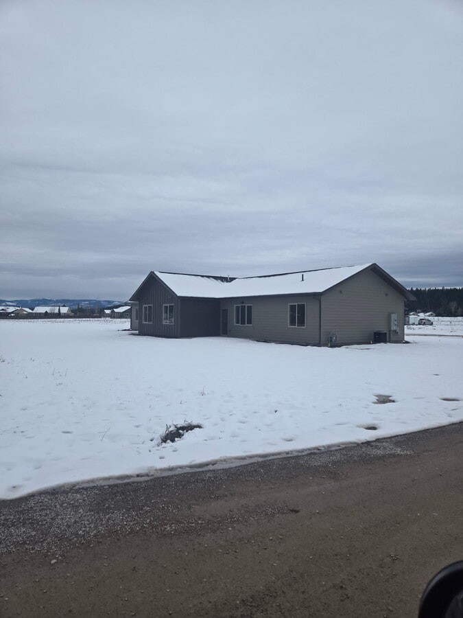 Photo - 1522 Trumble Creek Rd