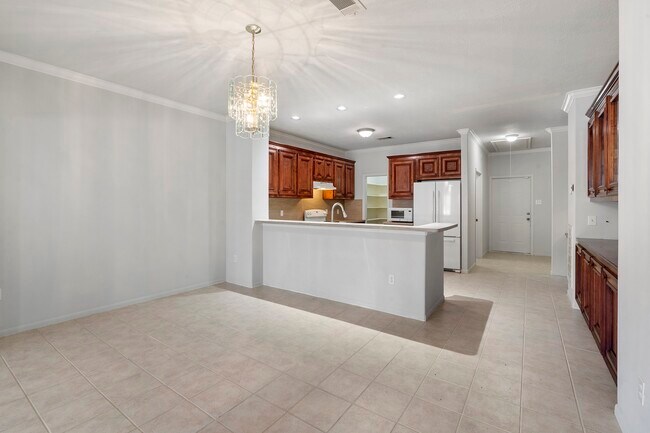 Photo - 1310 E James Ave Unidad 18
