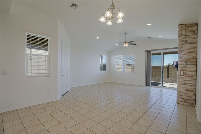 Photo - 2 bedroom, 2 bathroom home in Saddlewood