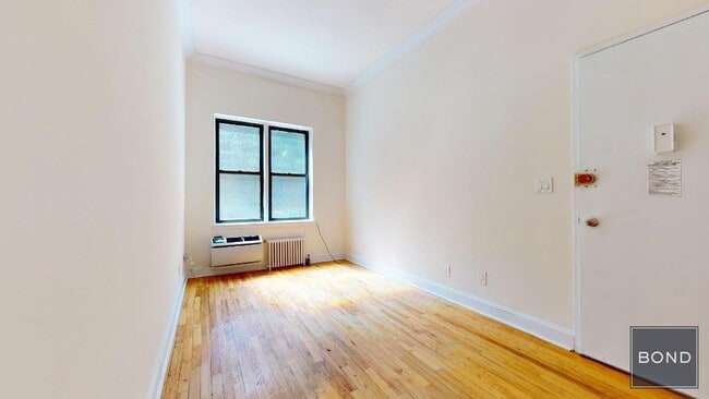 Building Photo - 523 E 85th St Unit 1D Rental