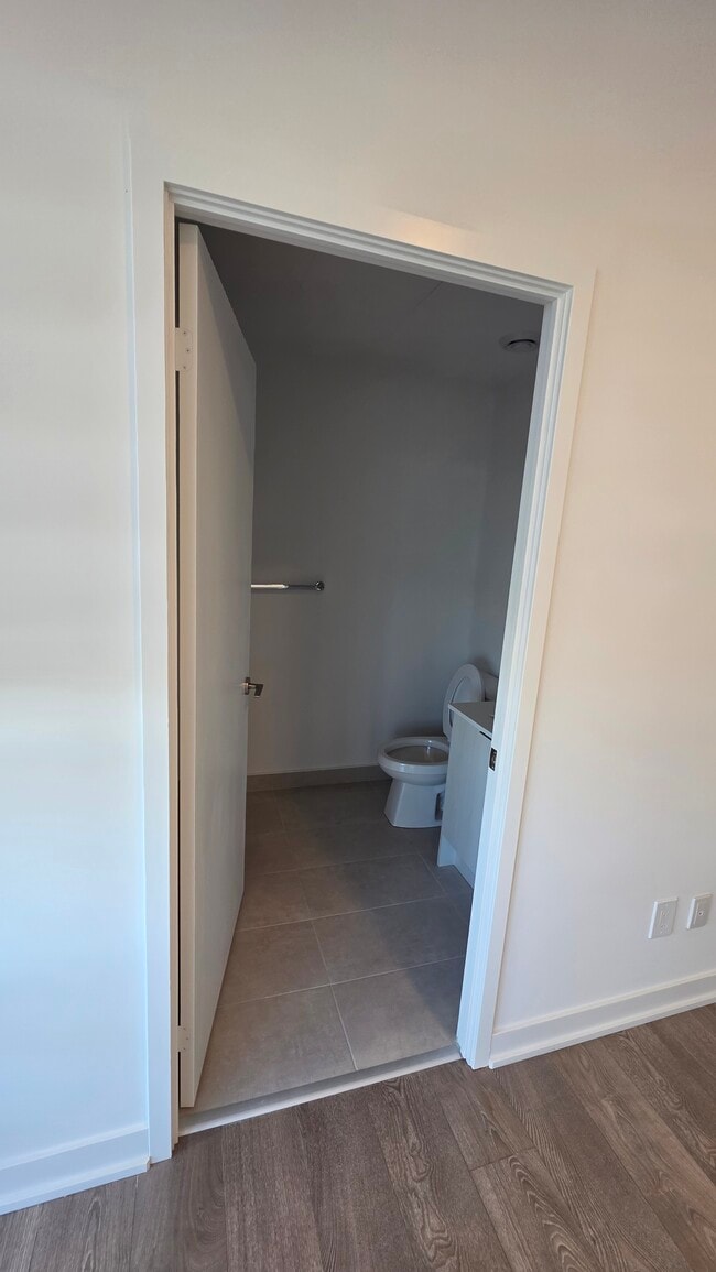 Building Photo - 225 Malta Av Unit 1110-225