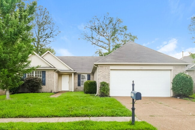 Building Photo - 1481 Lawson Dr