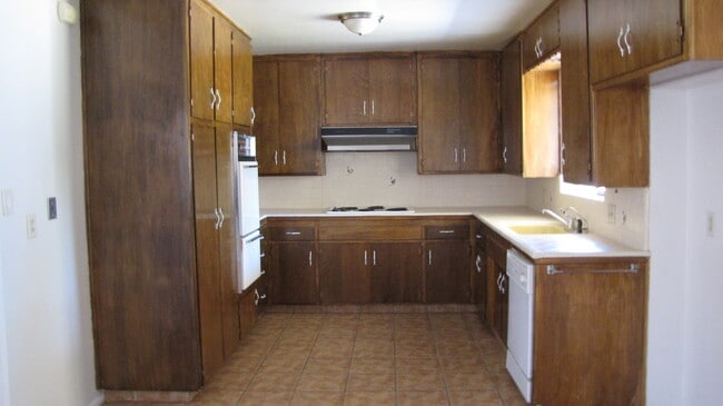 Photo - Cute Home in Bakersfield
