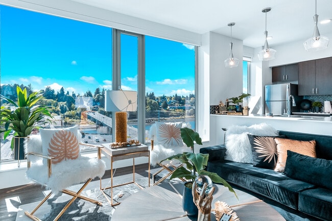 Photo - Views on Fifth