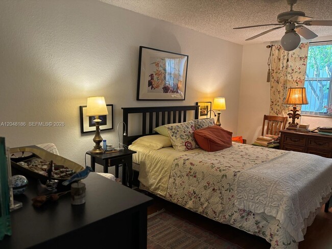 Photo - 8225 Lake Dr Unit 404