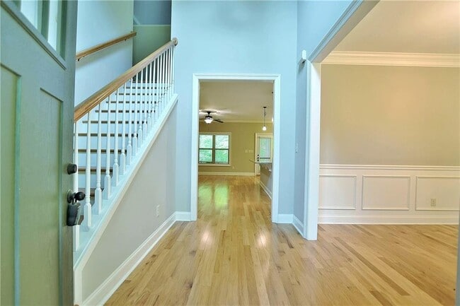 Photo - 115 Creek Pointe Dr