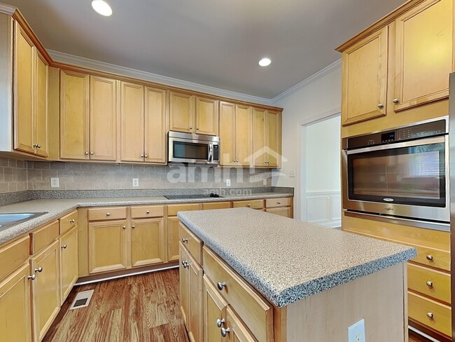 Photo - 163 Finley Ct