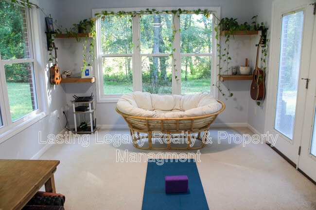 Photo - 5009 Hidden Red Oak Dr