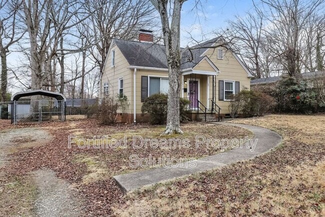 Photo - 3021 Sourwood Rd