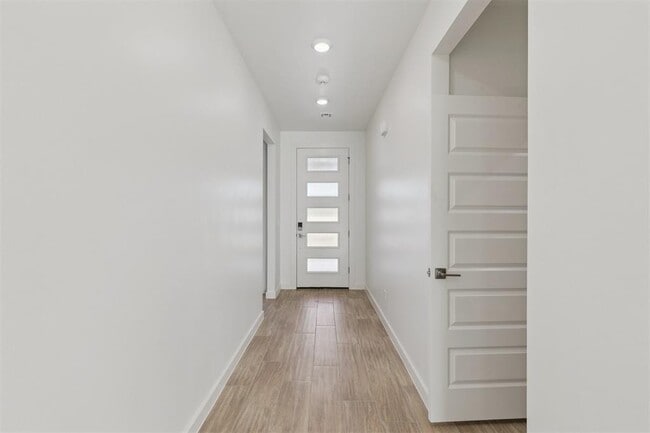 Photo - 17920 Anthem Blvd