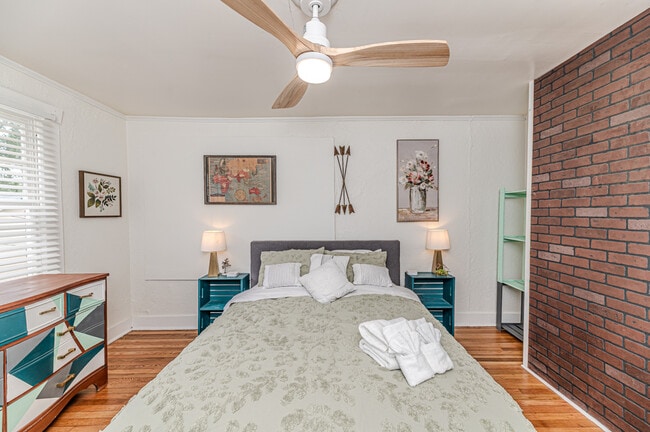 Photo - 508A W Chisholm St Unit Whole