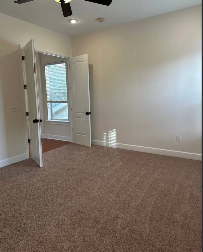 Photo - 3006 W Heiter St